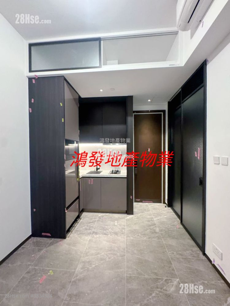Belgravia Place 售盘 开放式间隔 , 1 浴室 199 平方尺 ( 18.5 平方米 )