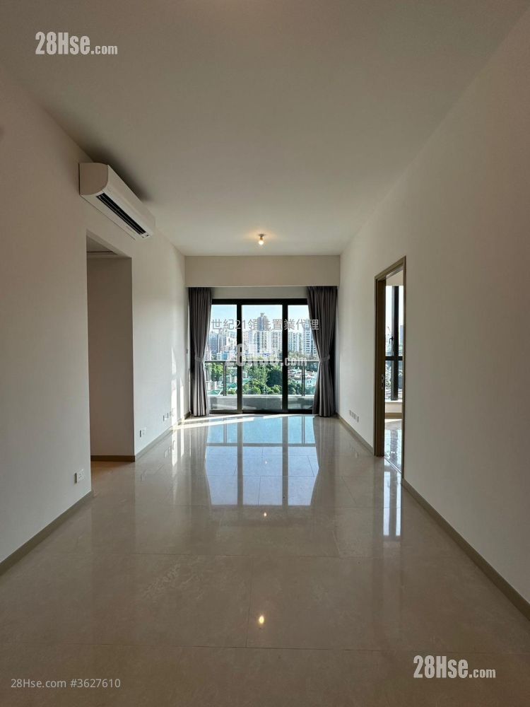 233  Prince Edward Road West Sell 3 Bedrooms , 3 Bathrooms 842 ft² ( 78.2 m² )
