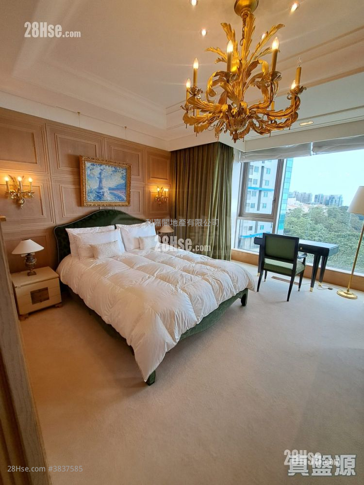 No. 3 Plunkett's Road Rental 4 Bedrooms , 4 Bathrooms 4,565 ft² ( 424.1 m² )