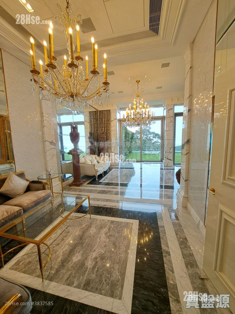 No. 3 Plunkett's Road Rental 4 Bedrooms , 4 Bathrooms 4,565 ft² ( 424.1 m² )