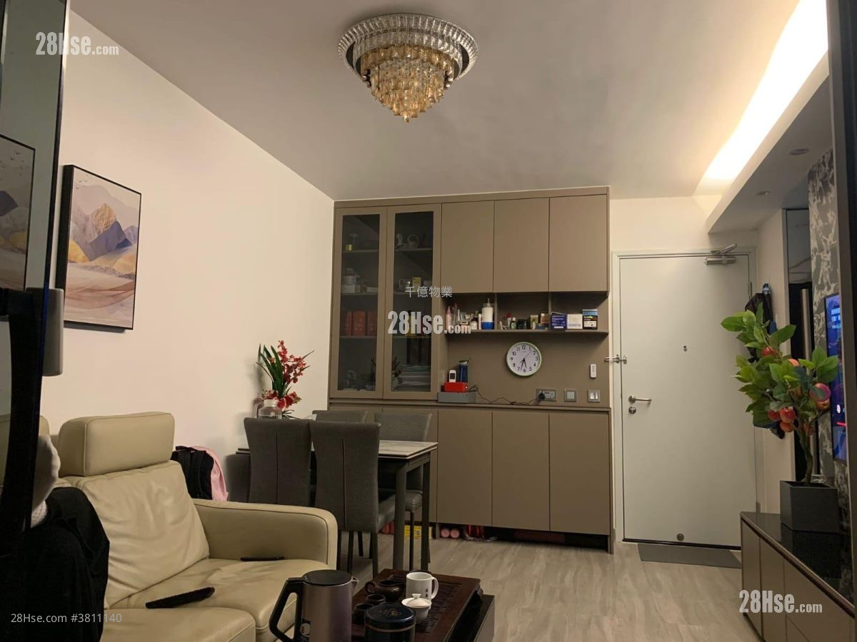 Lai Tsui Court Sell 2 Bedrooms 379 ft² ( 35.2 m² )