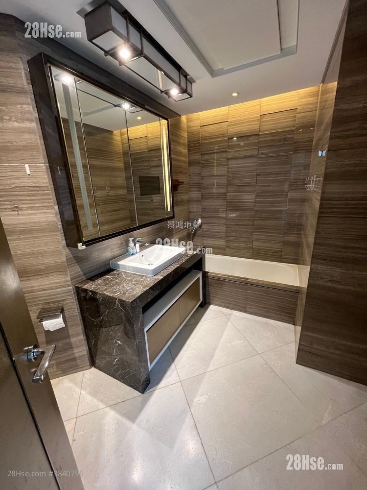 The Austin Sell 3 Bedrooms , 2 Bathrooms 1,002 ft² ( 93.1 m² )
