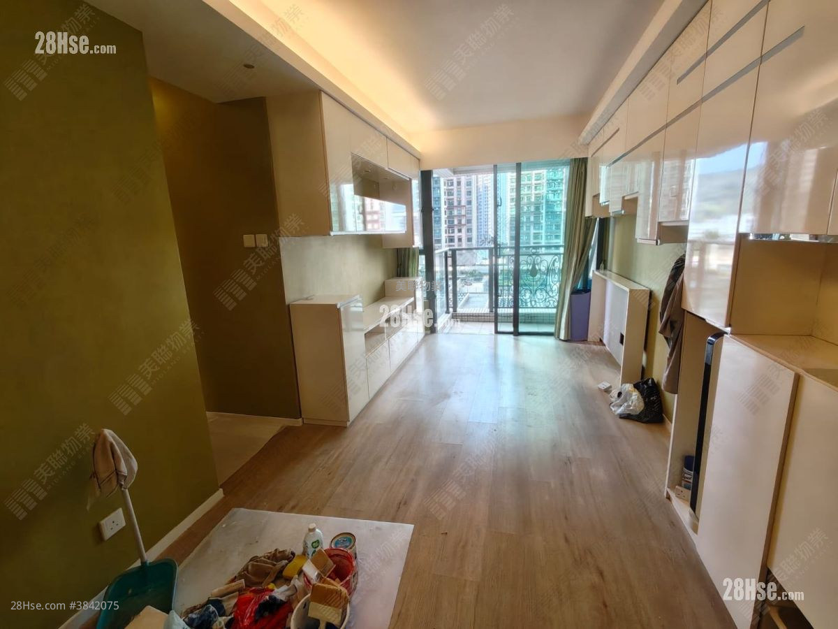 Residence Oasis Rental 2 Bedrooms , 1 Bathroom 566 ft² ( 52.6 m² )