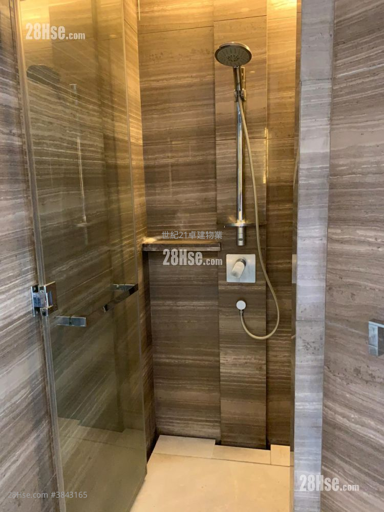 The Austin Sell 3 Bedrooms , 2 Bathrooms 1,002 ft² ( 93.1 m² )