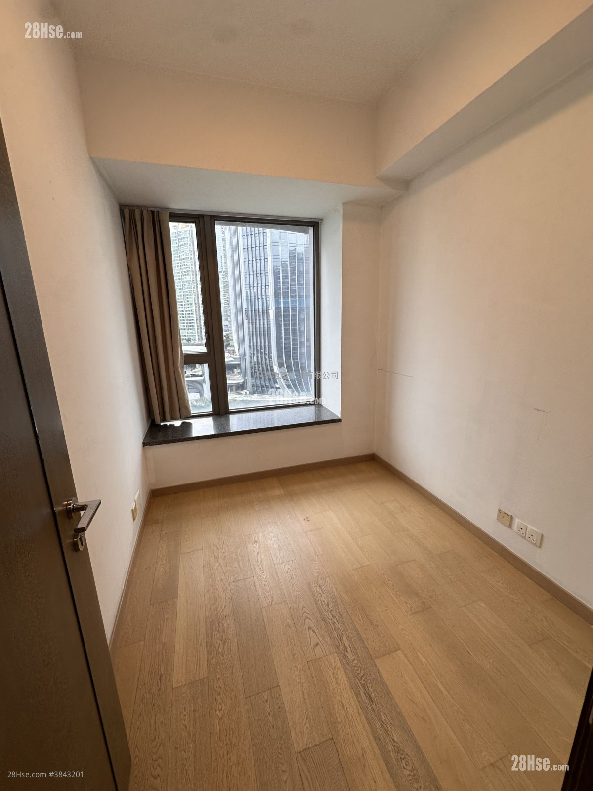 The Austin Sell 3 Bedrooms , 3 Bathrooms 1,002 ft² ( 93.1 m² )