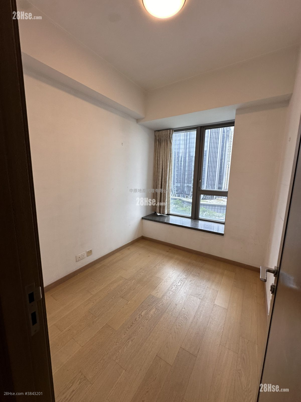 The Austin Sell 3 Bedrooms , 3 Bathrooms 1,002 ft² ( 93.1 m² )