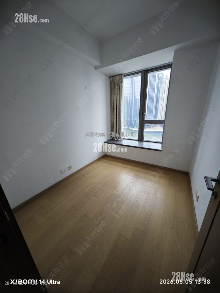 The Austin Sell 3 Bedrooms , 2 Bathrooms 1,002 ft² ( 93.1 m² )