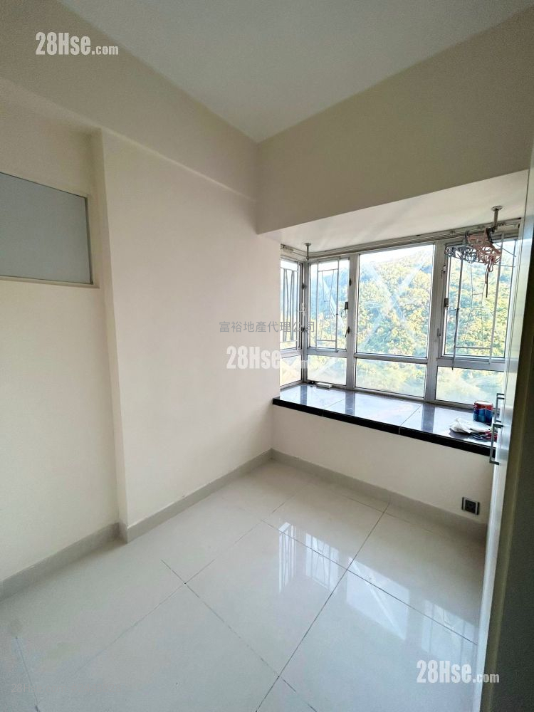 Tsuen Kam Centre Rental 2 Bedrooms , 1 Bathroom 369 ft² ( 34.3 m² )