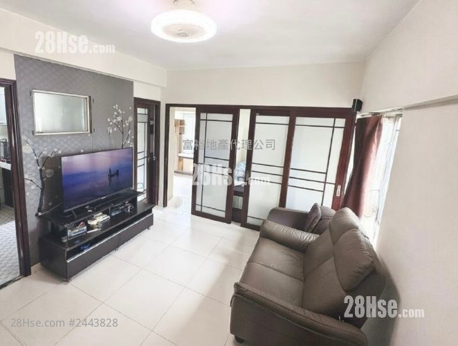 Tsuen Kam Centre Rental 2 Bedrooms , 1 Bathroom 369 ft² ( 34.3 m² )