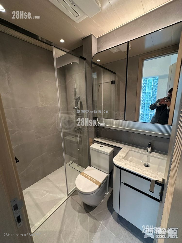 Grand Seasons Rental 1 Bedroom , 1 Bathroom 323 ft² ( 30.0 m² )