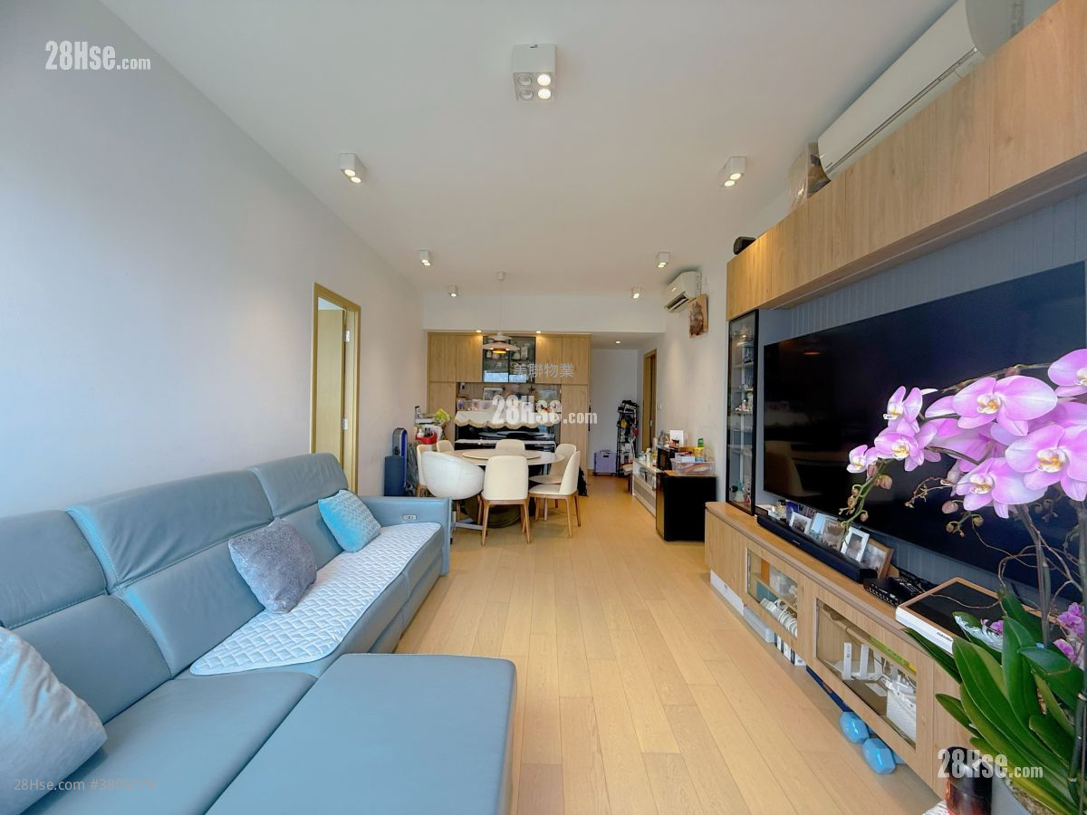Malibu Sell 4 Bedrooms , 2 Bathrooms 1,087 ft² ( 101.0 m² )