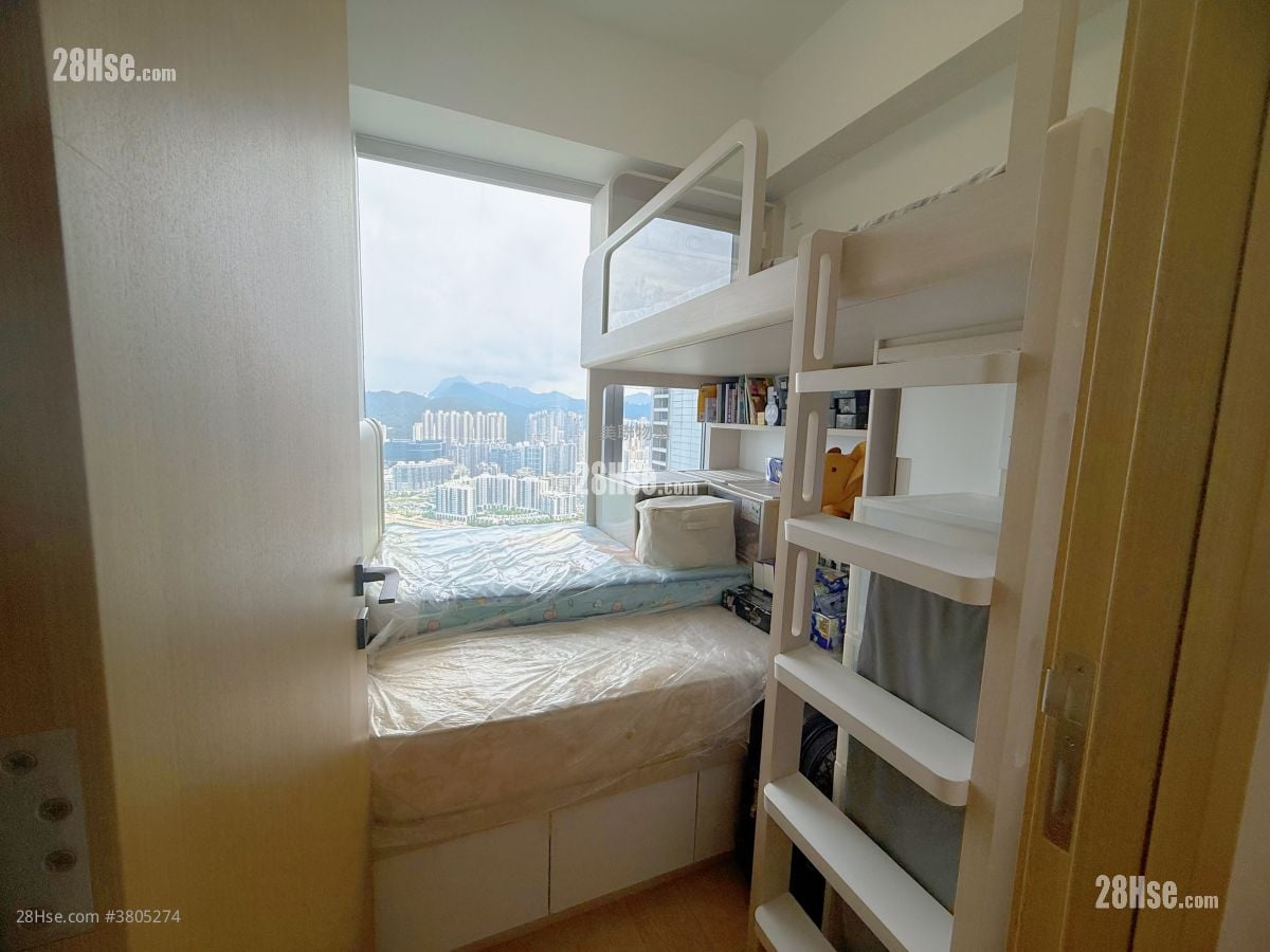 Malibu Sell 4 Bedrooms , 2 Bathrooms 1,087 ft² ( 101.0 m² )