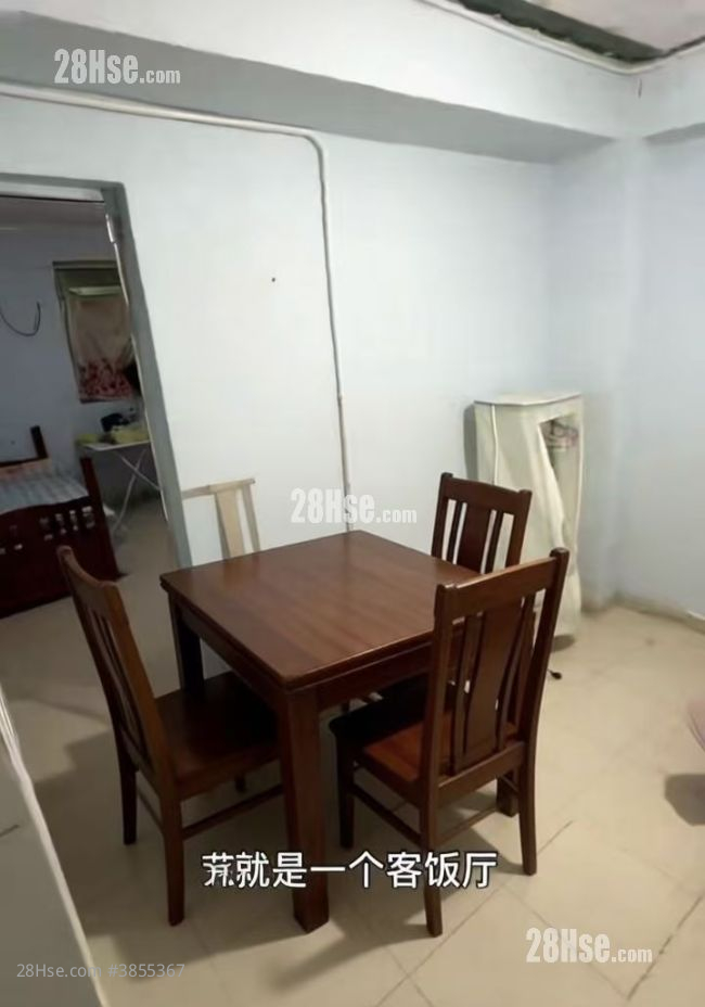 Taiwo  Mid Levels Villa Rental 2 Bedrooms , 2 Bathrooms 350 ft² ( 32.5 m² )