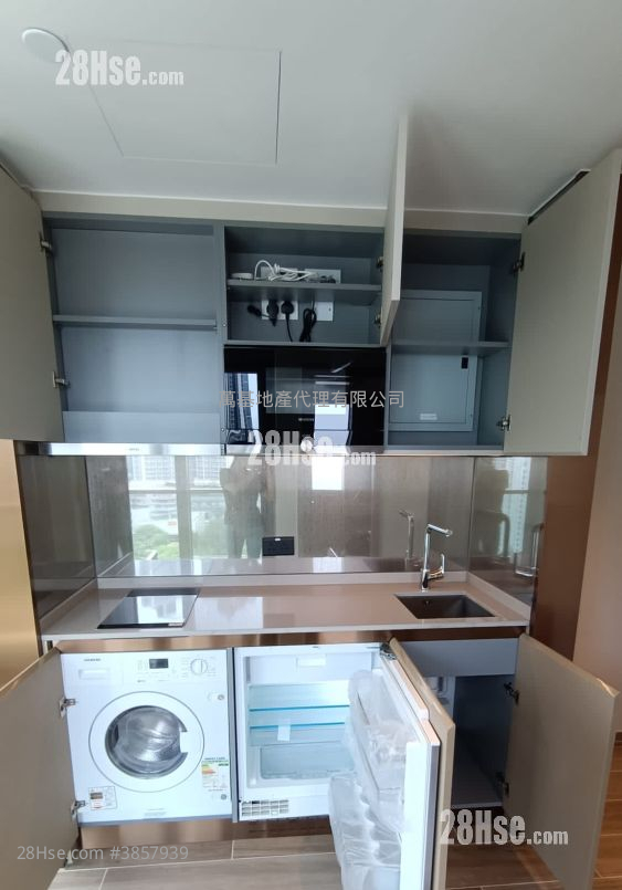 The Vim Rental Studio 212 ft² ( 19.7 m² )