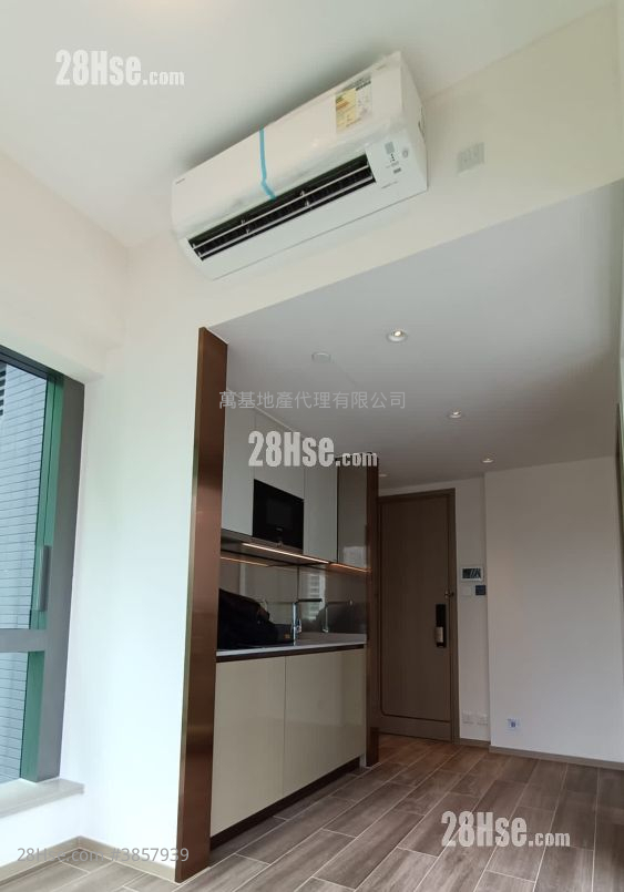 The Vim Rental Studio 212 ft² ( 19.7 m² )