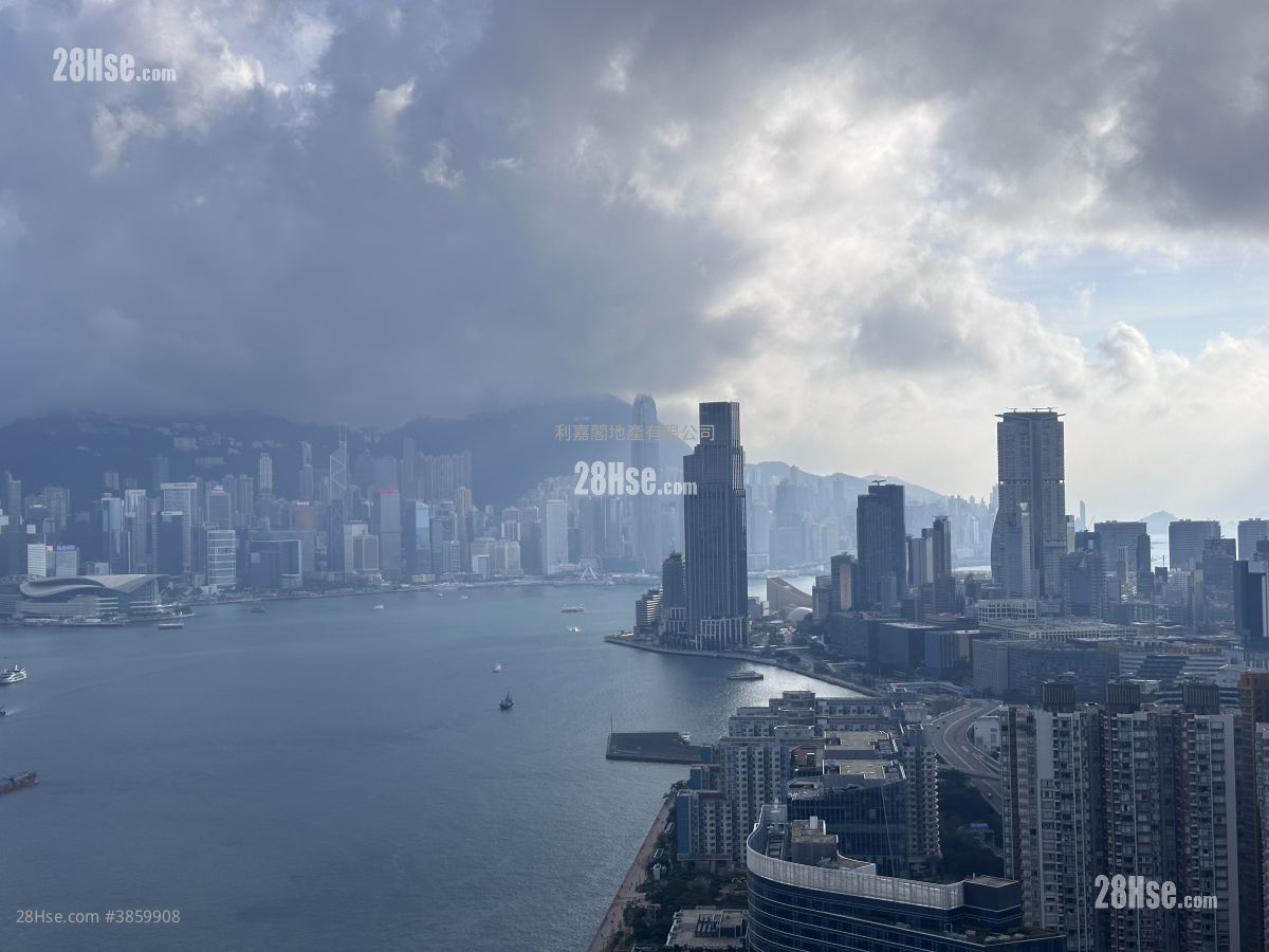 Harbourfront Landmark Sell 4 Bedrooms 1,963 ft² ( 182.4 m² )
