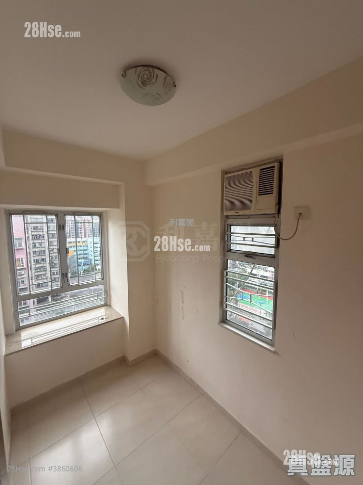 Ho Shun Yee Building Sell 1 Bedroom 266 ft² ( 24.7 m² )