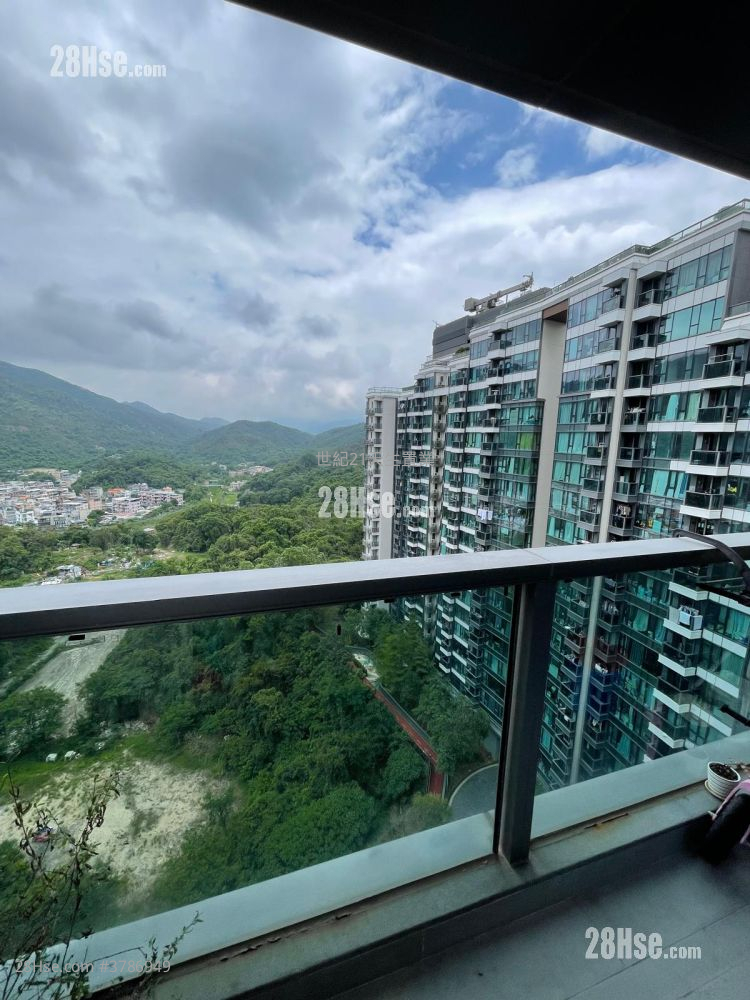 Le Pont Rental 4 Bedrooms , 2 Bathrooms 829 ft² ( 77.0 m² )