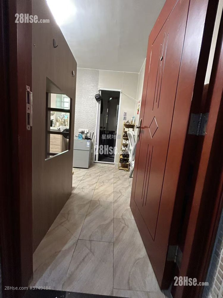 Wah Ming Est Sell Studio , 1 Bathroom 150 ft² ( 13.9 m² )