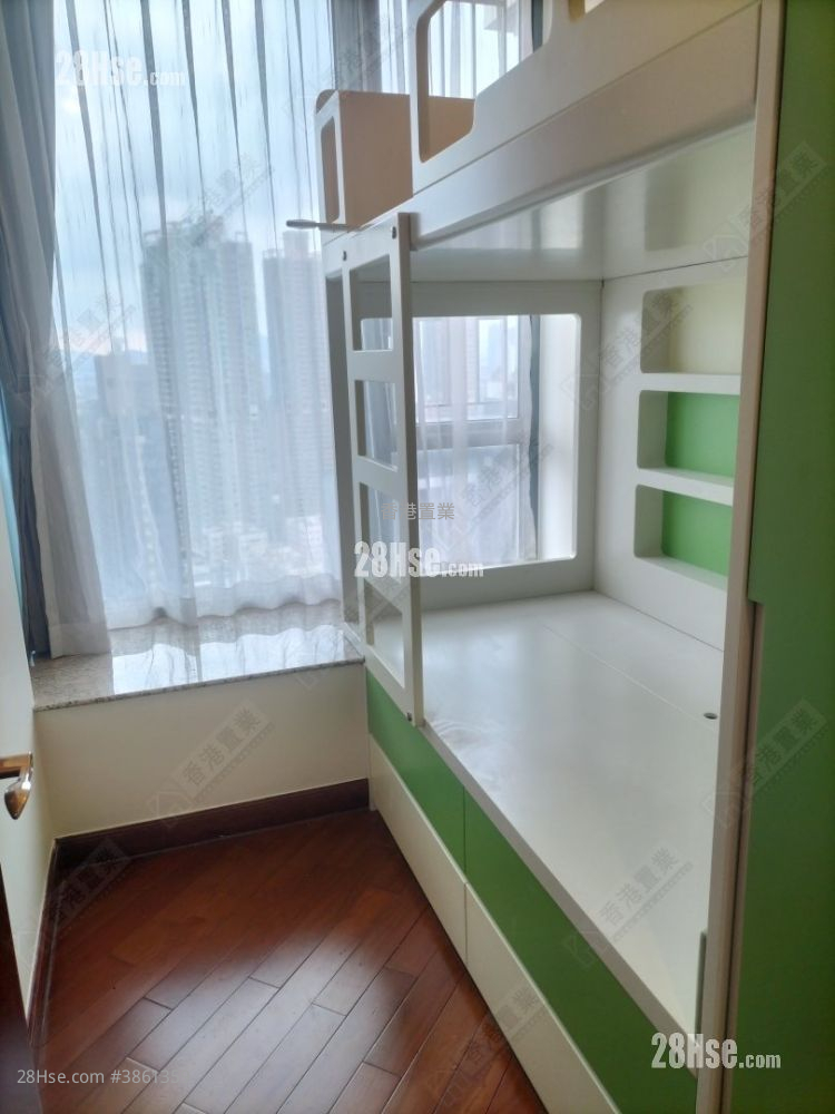 Park Summit Sell 3 Bedrooms 654 ft² ( 60.8 m² )
