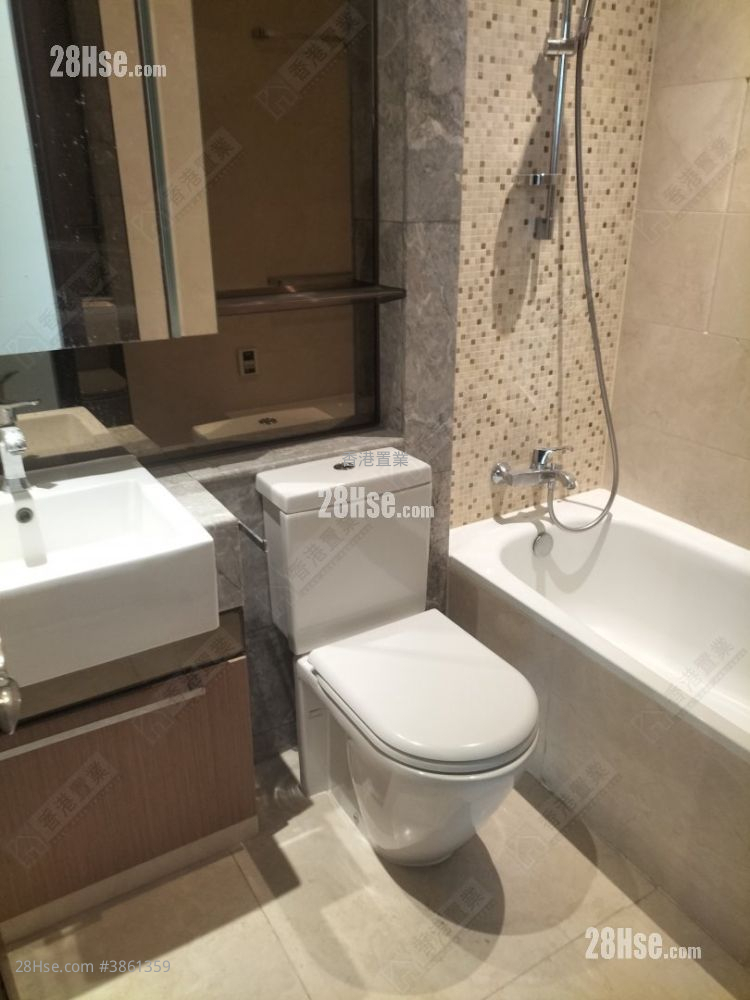 Park Summit Sell 3 Bedrooms 654 ft² ( 60.8 m² )