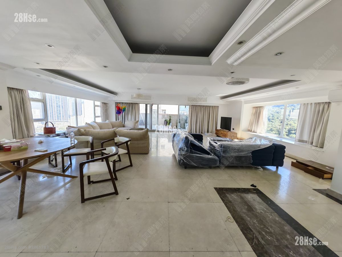 Julimount Garden Sell 4 Bedrooms 2,279 ft² ( 211.7 m² )