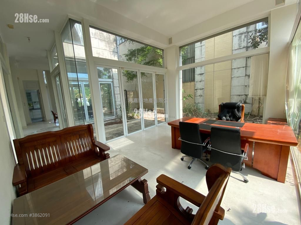 Goodwood Park Sell 4 Bedrooms 2,117 ft² ( 196.7 m² )