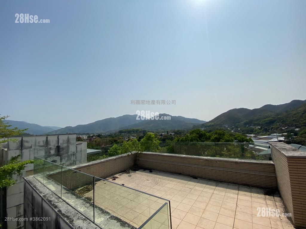 Goodwood Park Sell 4 Bedrooms 2,117 ft² ( 196.7 m² )
