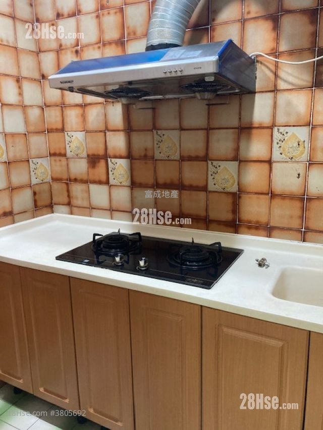 Ho Shun Yee Building Sell 2 Bedrooms , 1 Bathroom 266 ft² ( 24.7 m² )
