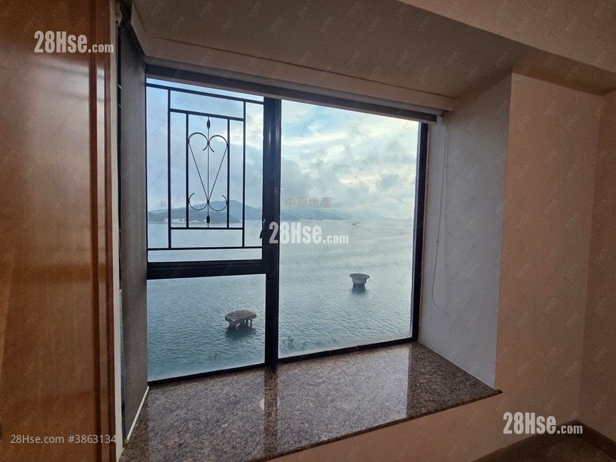 Ocean Pointe Sell 3 Bedrooms , 2 Bathrooms 775 ft² ( 72.0 m² )