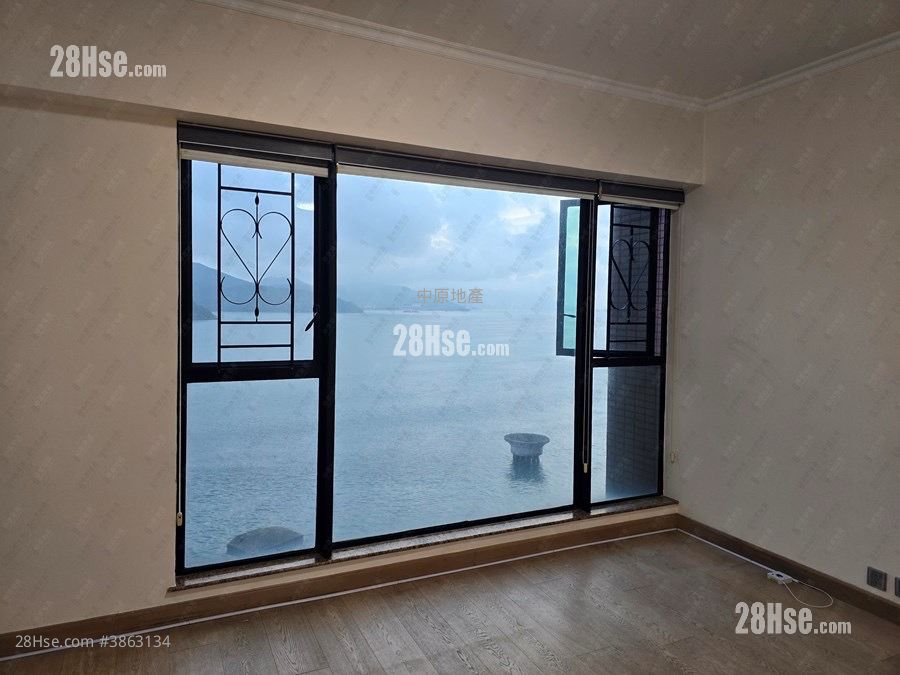 Ocean Pointe Sell 3 Bedrooms , 2 Bathrooms 775 ft² ( 72.0 m² )