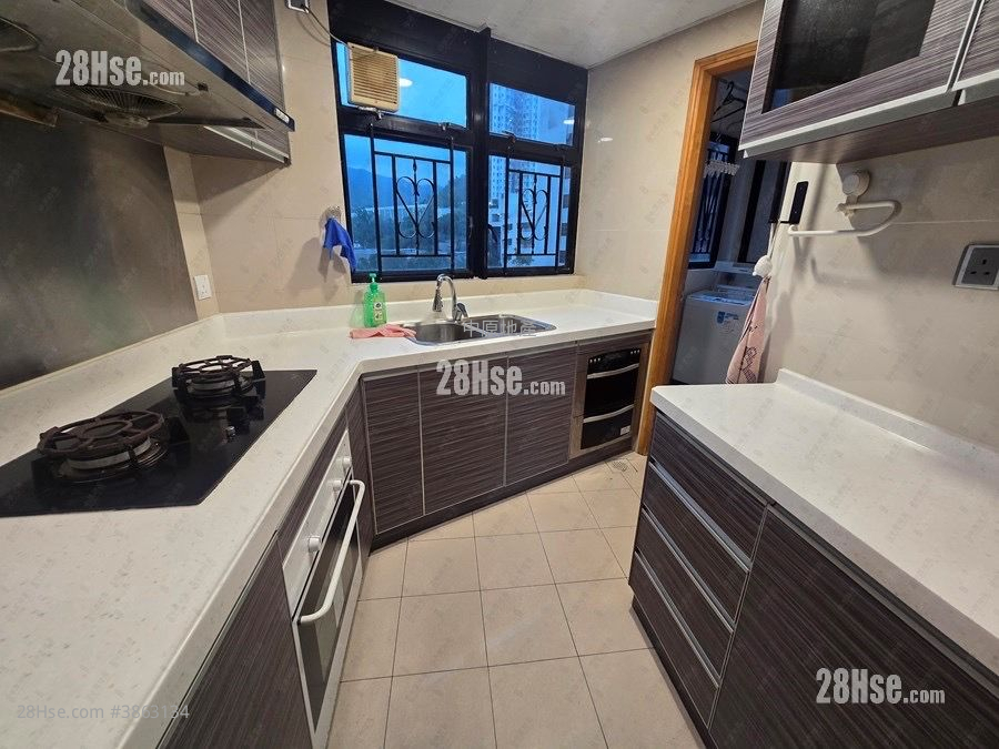Ocean Pointe Sell 3 Bedrooms , 2 Bathrooms 775 ft² ( 72.0 m² )