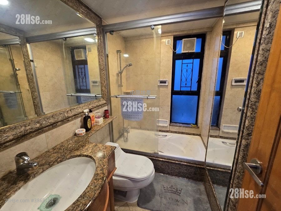 Ocean Pointe Sell 3 Bedrooms , 2 Bathrooms 775 ft² ( 72.0 m² )