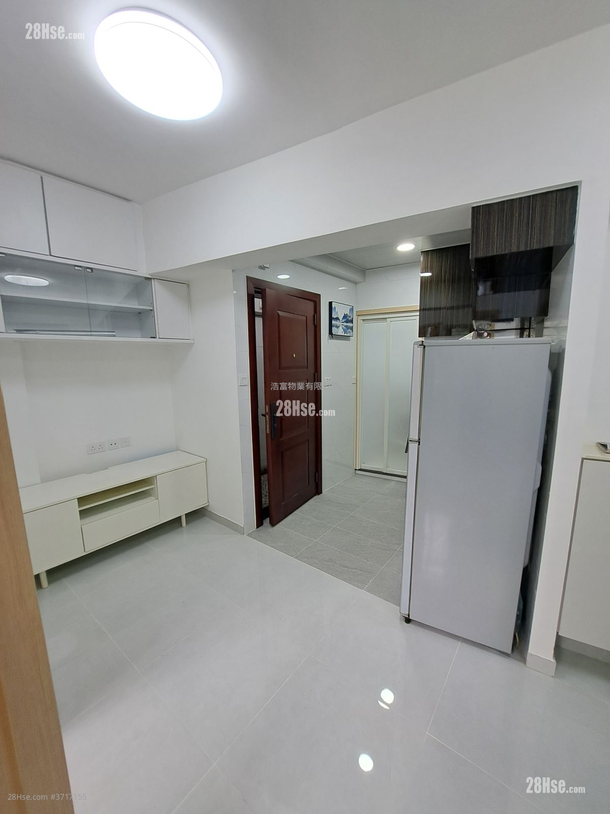 Wai Lee Building Rental 2 Bedrooms , 1 Bathroom 365 ft² ( 33.9 m² )