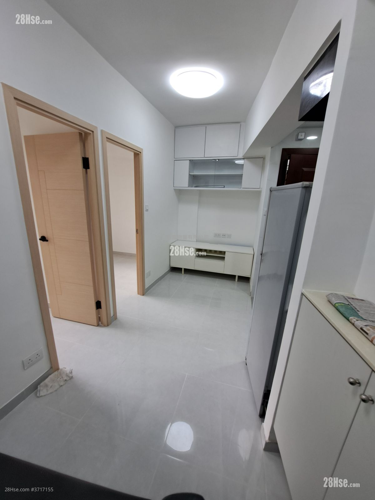 Wai Lee Building Rental 2 Bedrooms , 1 Bathroom 365 ft² ( 33.9 m² )
