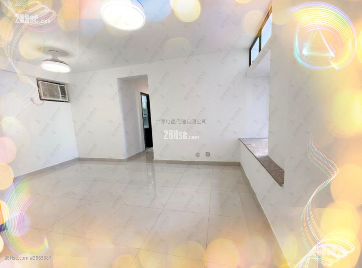 Tai Hing Gardens Sell 3 Bedrooms , 1 Bathroom 587 ft² ( 54.5 m² )