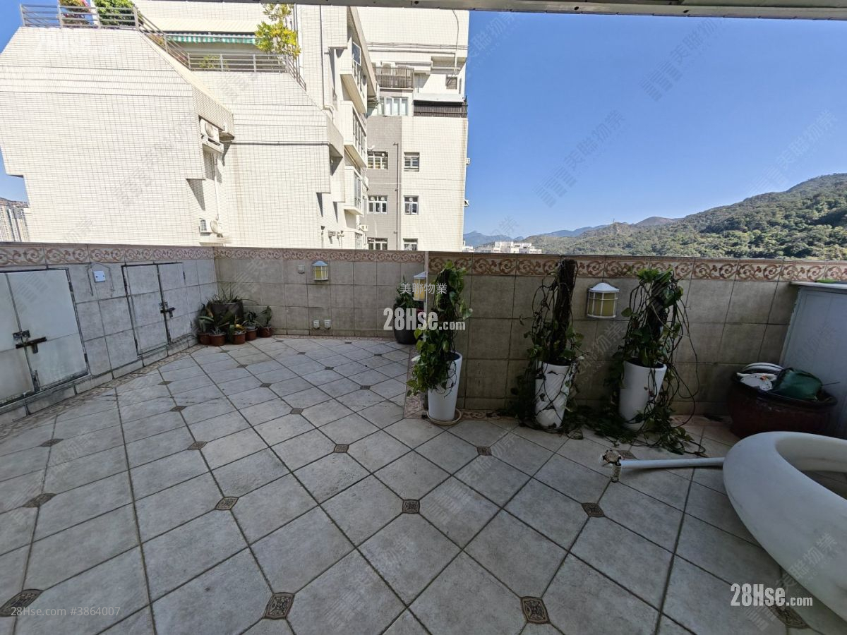 Julimount Garden Sell 4 Bedrooms 2,279 ft² ( 211.7 m² )