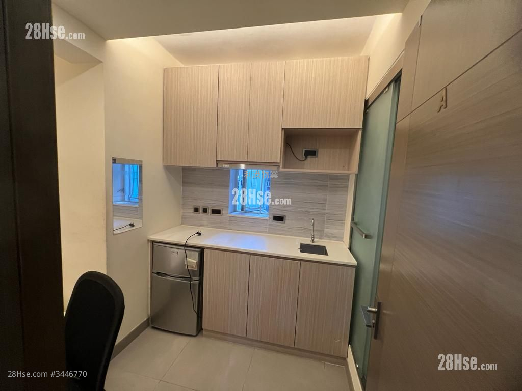 Percival House Rental Studio , 1 Bathroom 150 ft² ( 13.9 m² )