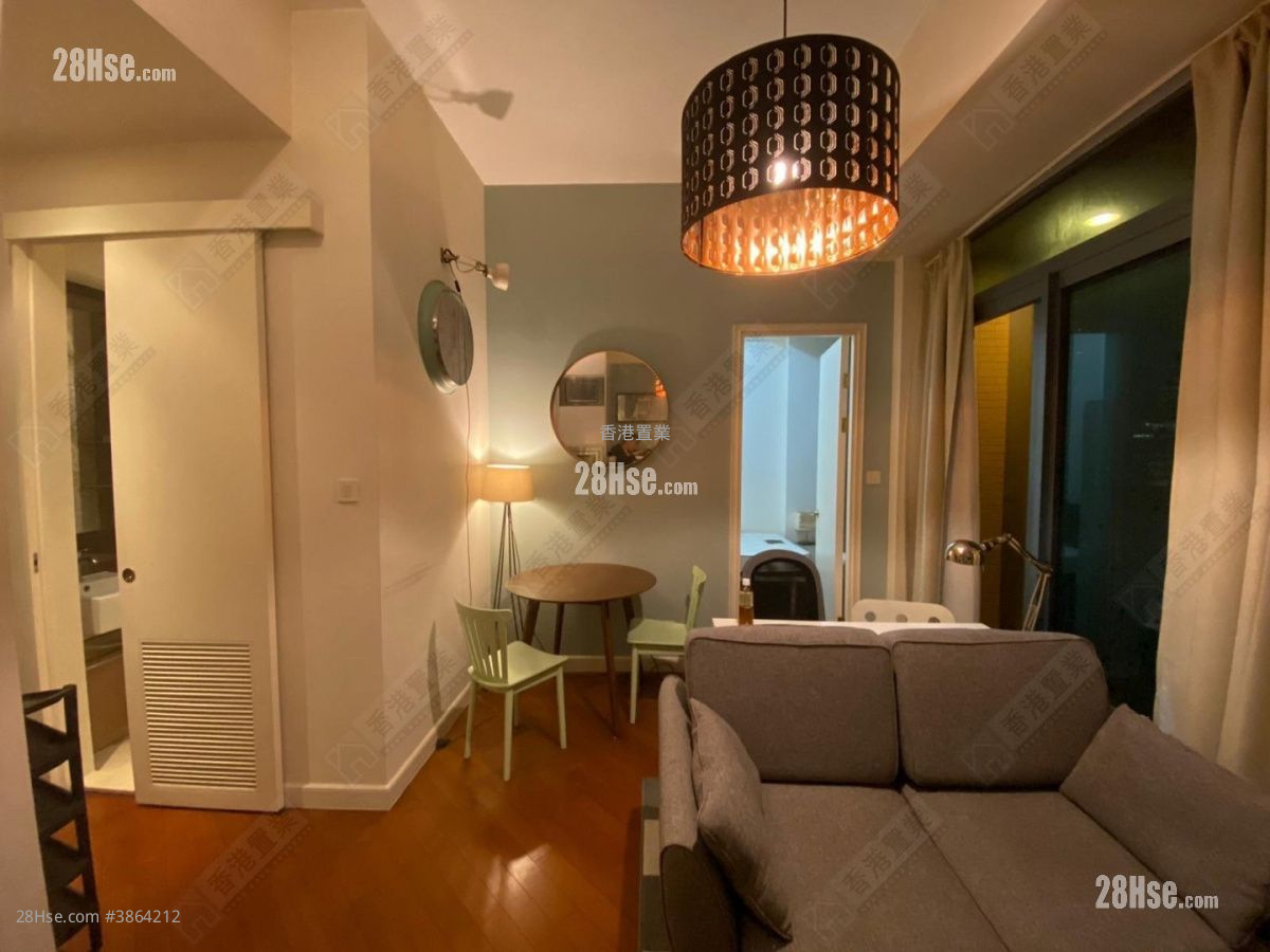 Park Summit Sell 1 Bedroom , 1 Bathroom 332 ft² ( 30.8 m² )