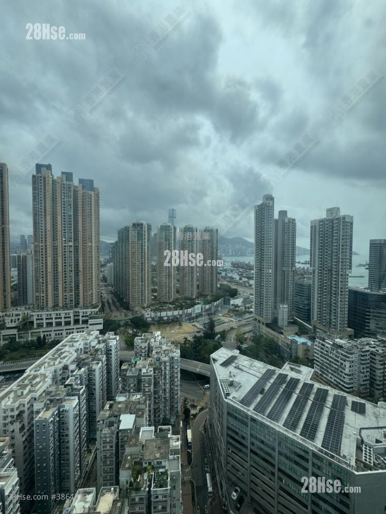 Park Summit Sell 3 Bedrooms , 2 Bathrooms 654 ft² ( 60.8 m² )