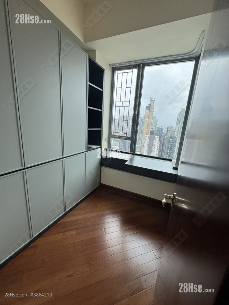 Park Summit Sell 3 Bedrooms , 2 Bathrooms 654 ft² ( 60.8 m² )