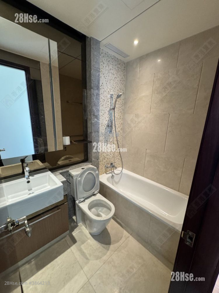 Park Summit Sell 3 Bedrooms , 2 Bathrooms 654 ft² ( 60.8 m² )