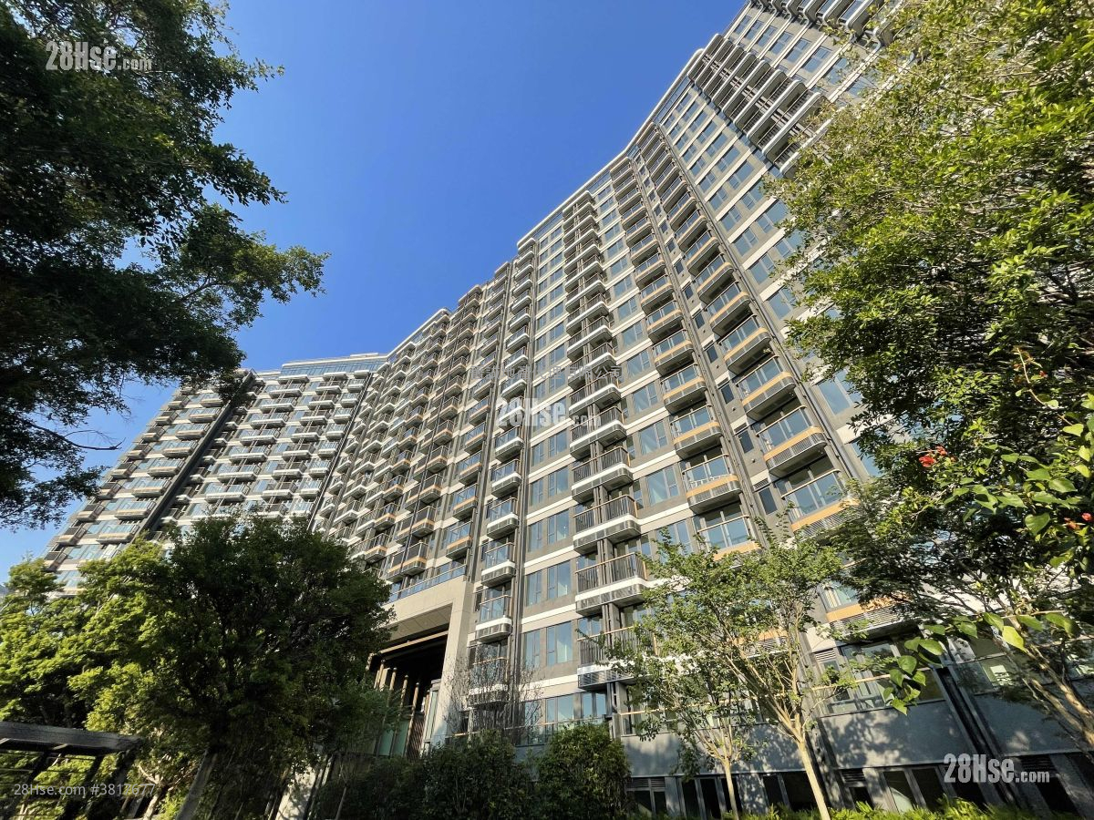 The Carmel Sell Studio , 1 Bathroom 270 ft² ( 25.1 m² )