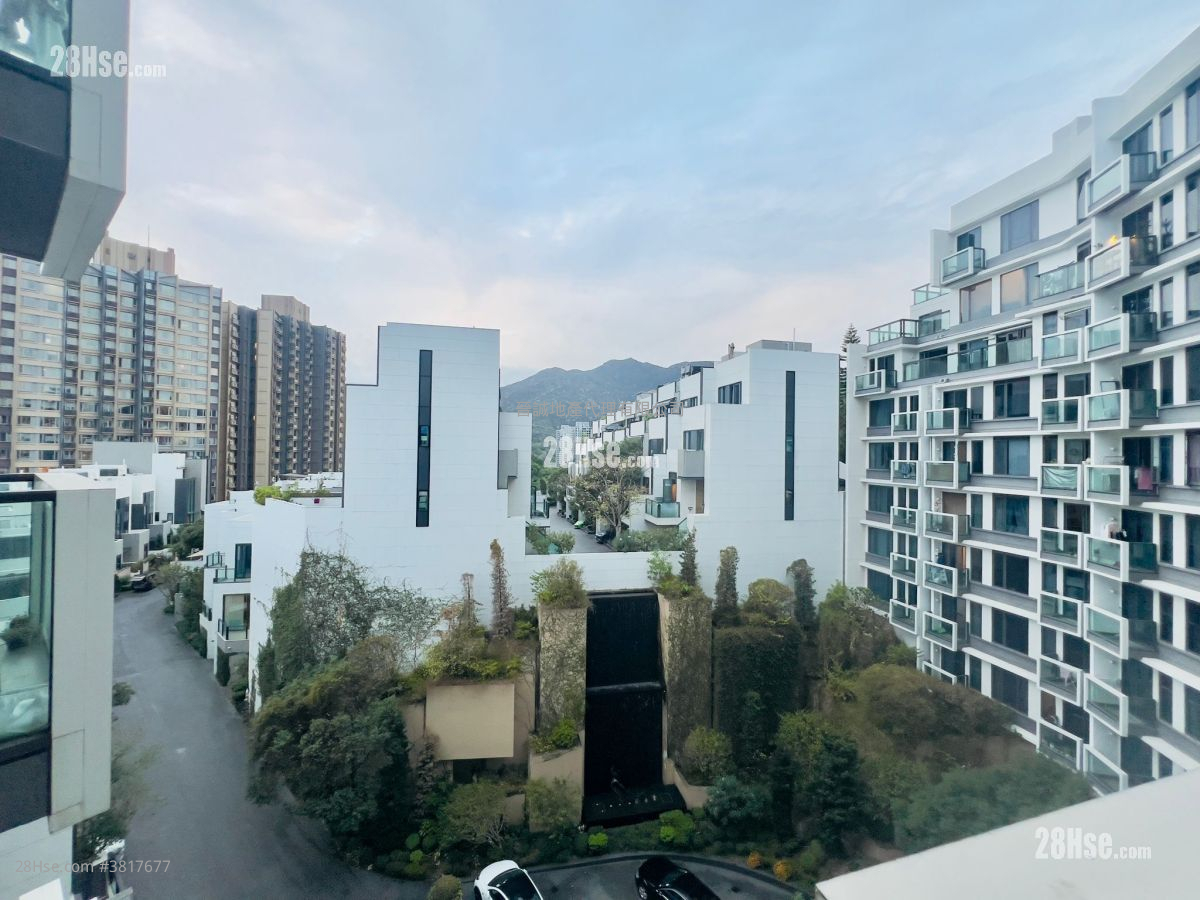 The Carmel Sell Studio , 1 Bathroom 270 ft² ( 25.1 m² )
