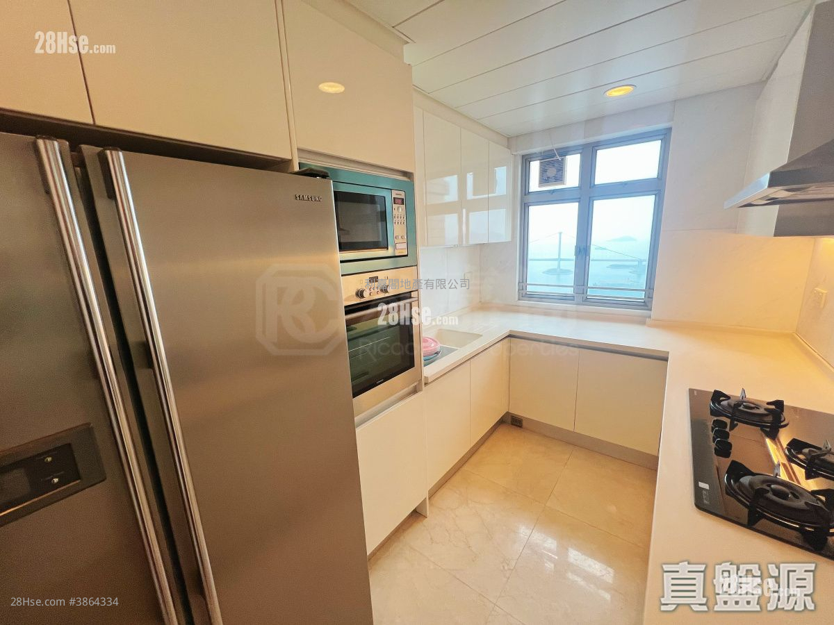 Bellagio Sell 3 Bedrooms 1,814 ft² ( 168.5 m² )