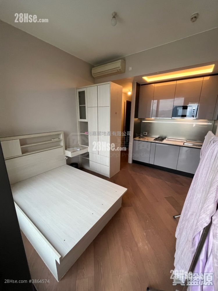 Eden Manor Sell 280 ft² ( 26.0 m² )