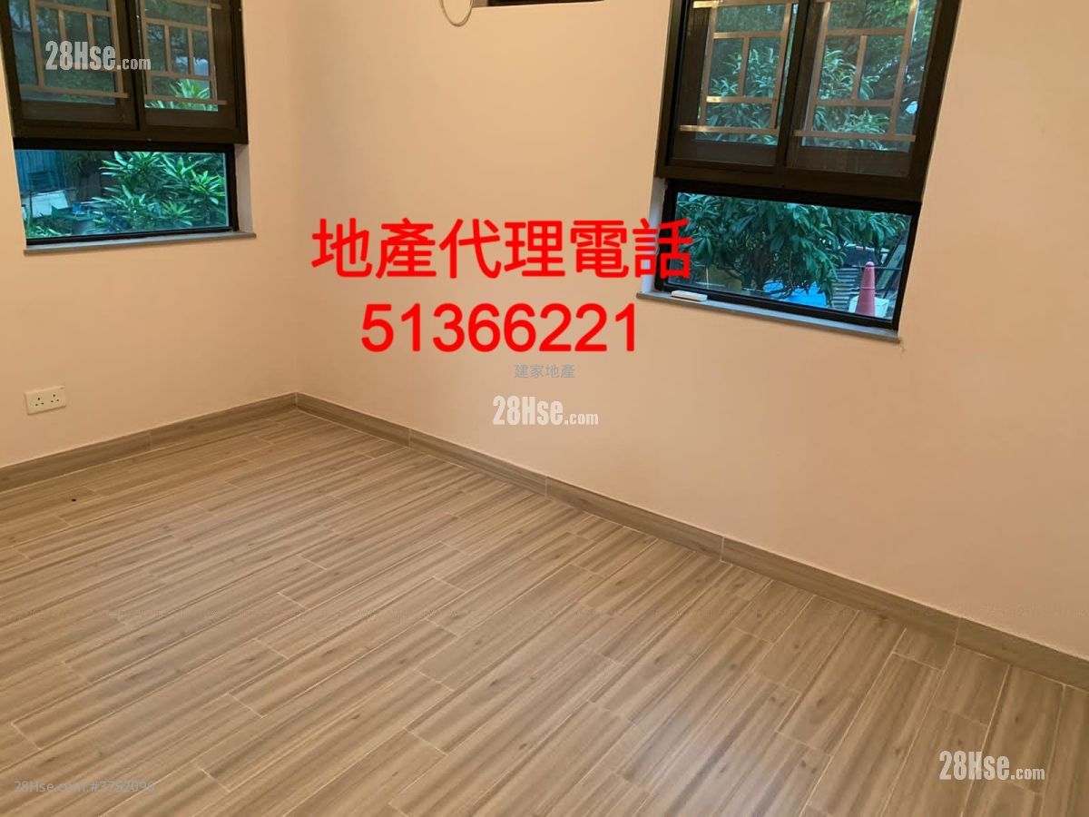 Village Rental 2 Bedrooms , 2 Bathrooms 700 ft² ( 65.0 m² )