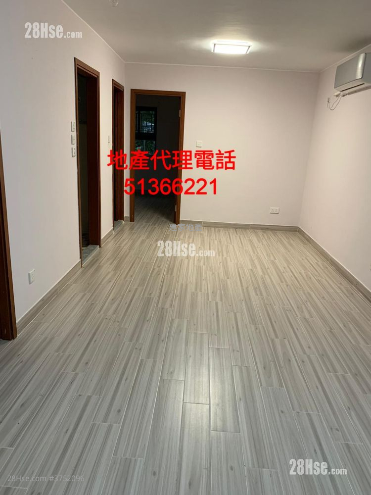 Village Rental 2 Bedrooms , 2 Bathrooms 700 ft² ( 65.0 m² )