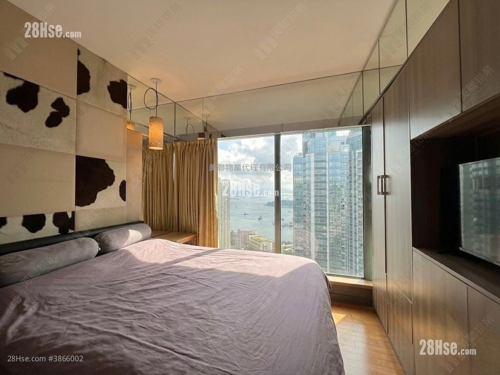 Island Harbourview Sell 3 Bedrooms , 2 Bathrooms 904 ft² ( 84.0 m² )