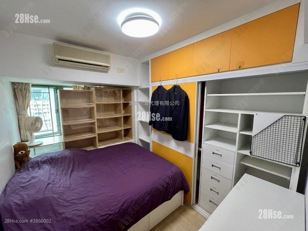 Island Harbourview Sell 3 Bedrooms , 2 Bathrooms 904 ft² ( 84.0 m² )
